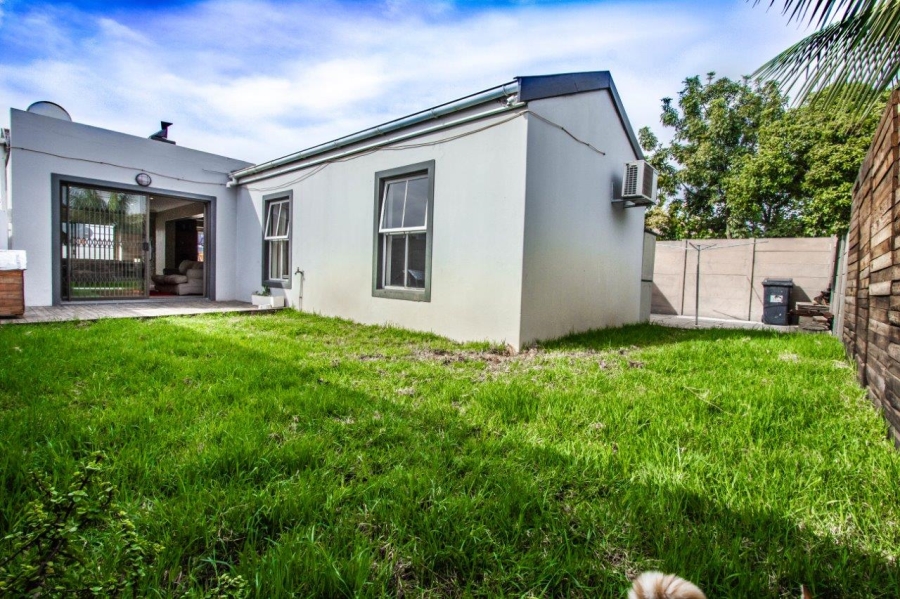 3 Bedroom Property for Sale in Parklands Western Cape